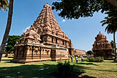 The great Chola temples of Tamil Nadu - The Brihadisvara temple of Gangaikondacholapuram. The Ganesha temple with the great vimana towering behind. 